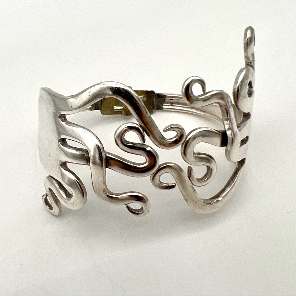 Silver Curled & Twisted Double Fork Hinged Bangle Bracelet - Picture 2 of 9